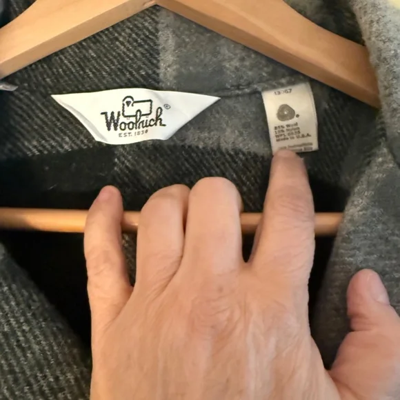 Vintage Woolrich Plaid Jacket - Picture 2 of 5